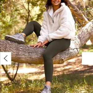 Free People - Nantucket Fleece in white